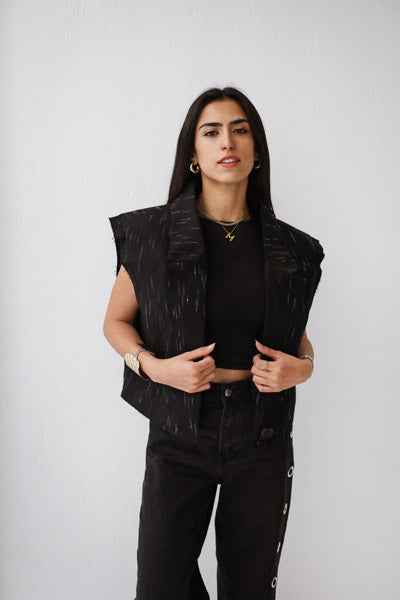 Croped linen blazer black and white