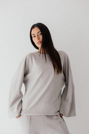 The Flow Form Top Gray