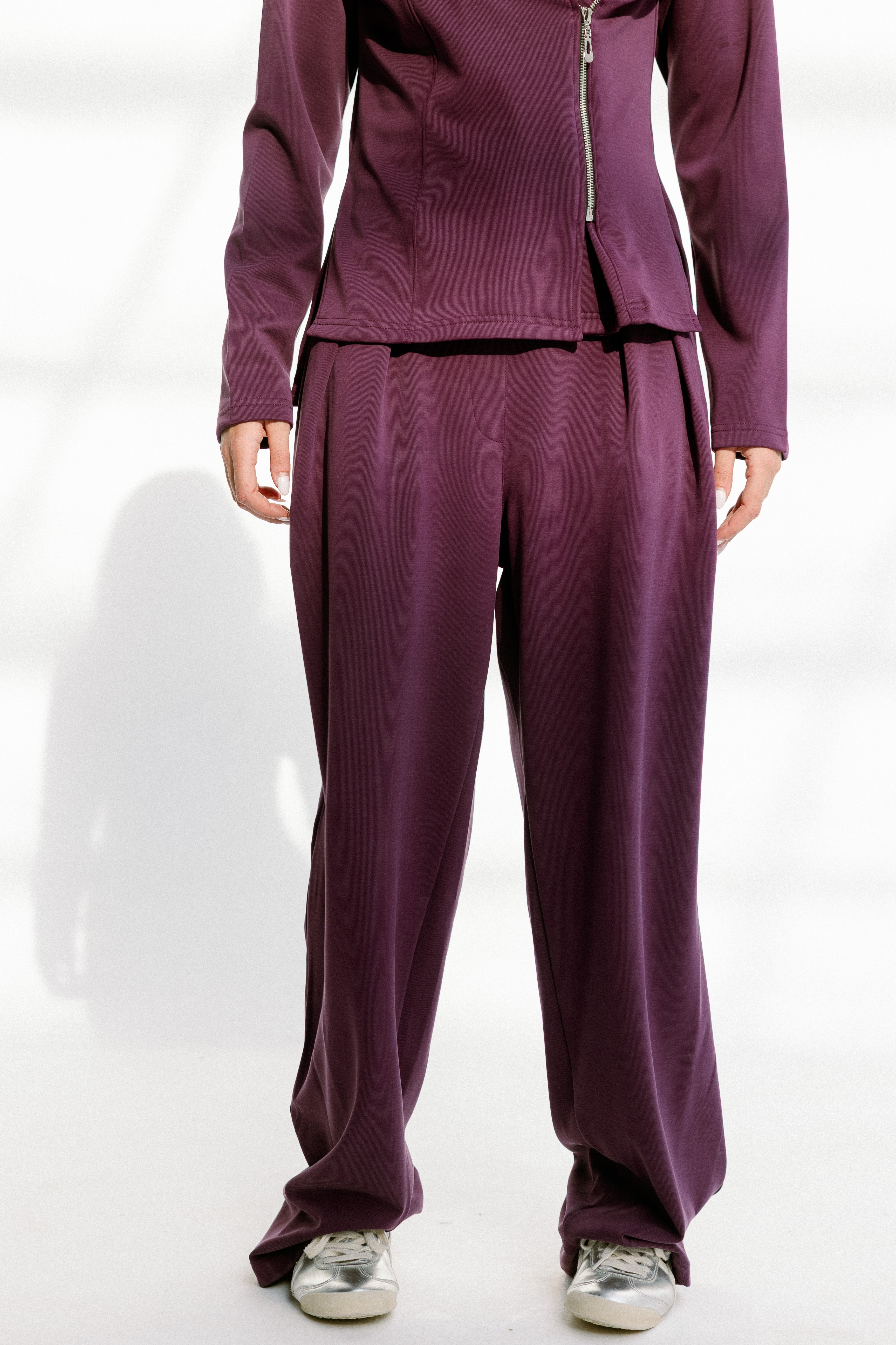 The sideline pants Purple
