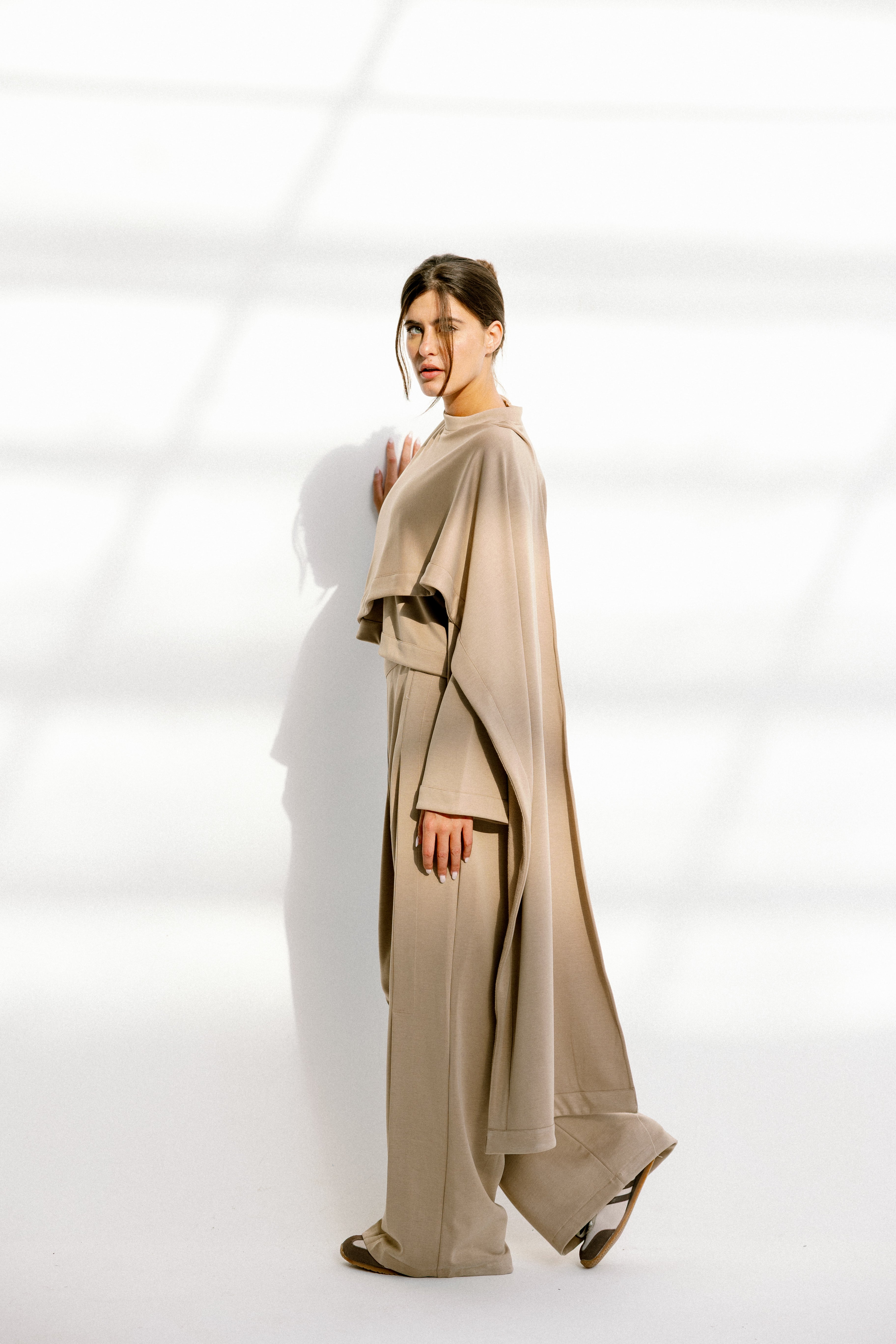 The drape top Beige