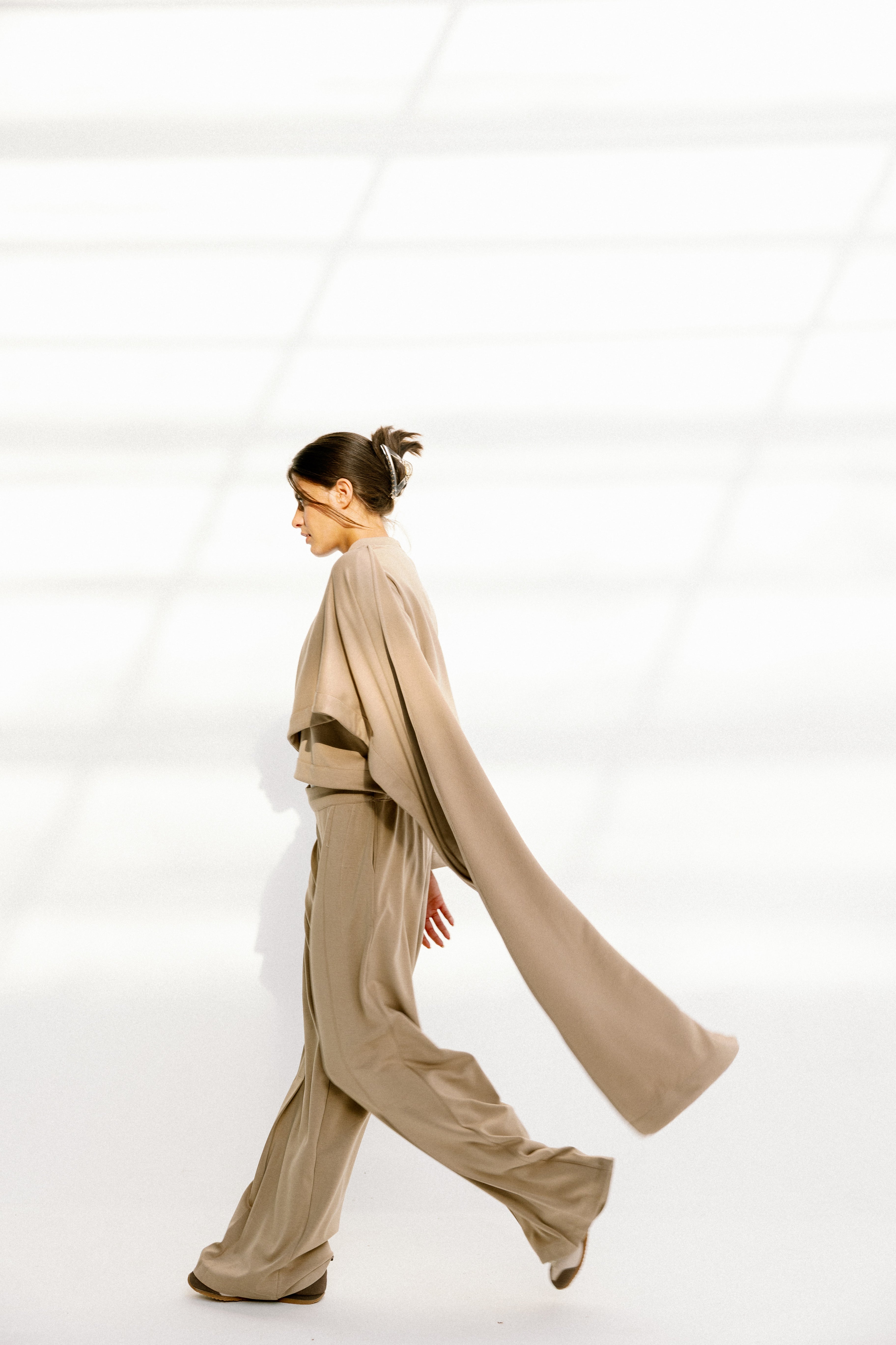The drape top Beige