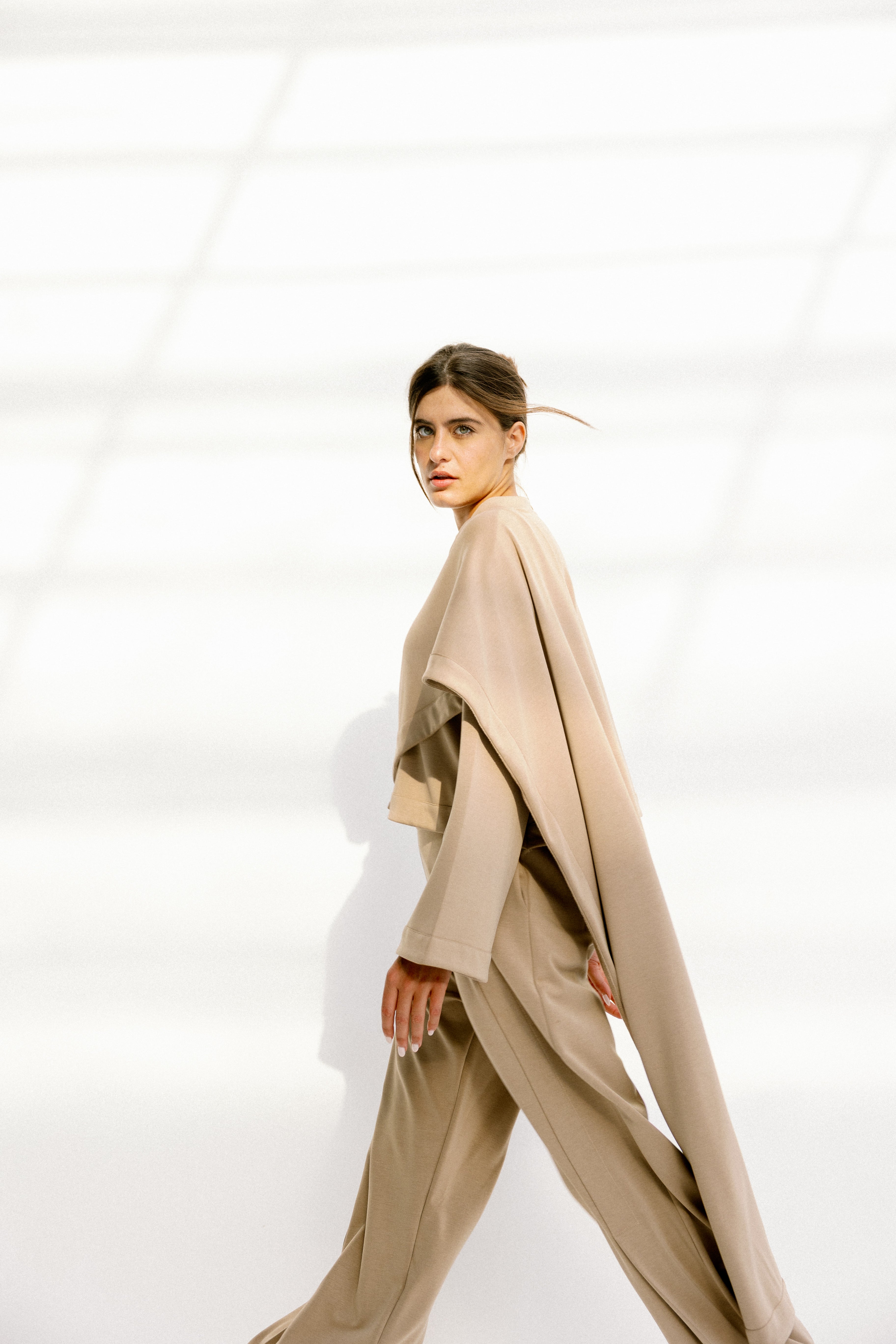 The drape top Beige