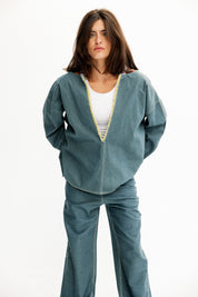 A breezy, lightweight jacket