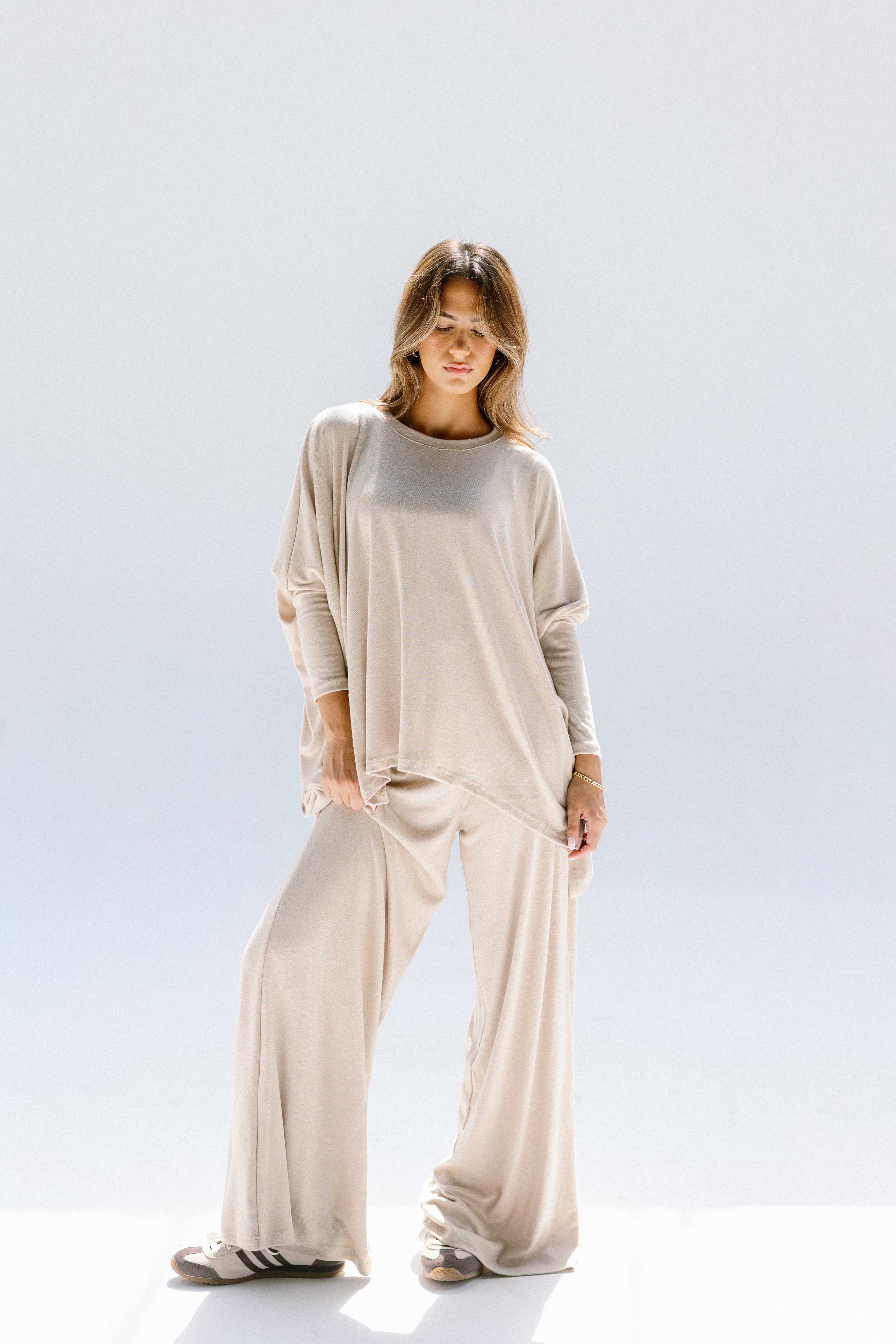 The willow top  Beige