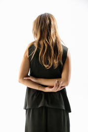 The base form jacket  Black