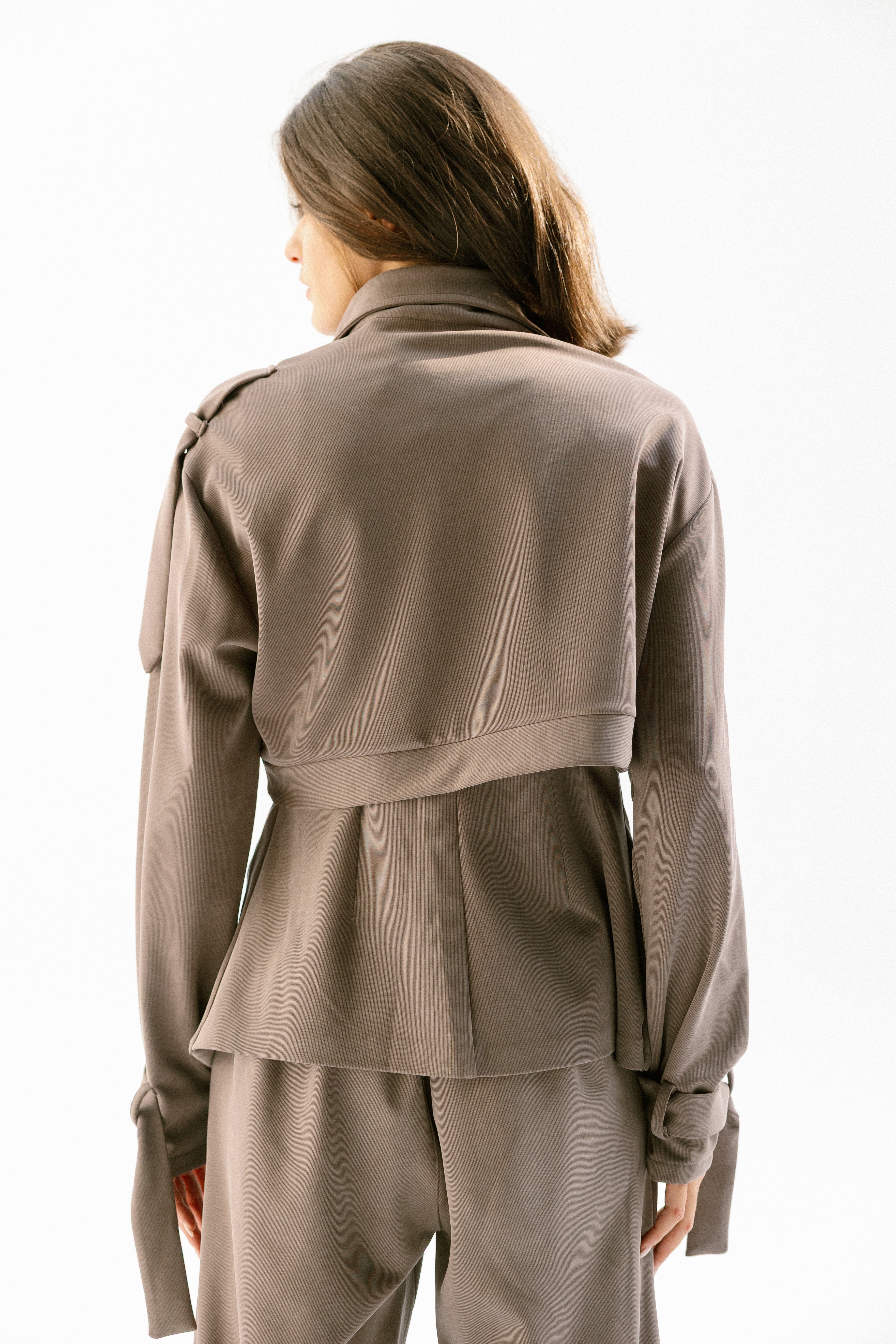 The base form jacket Café
