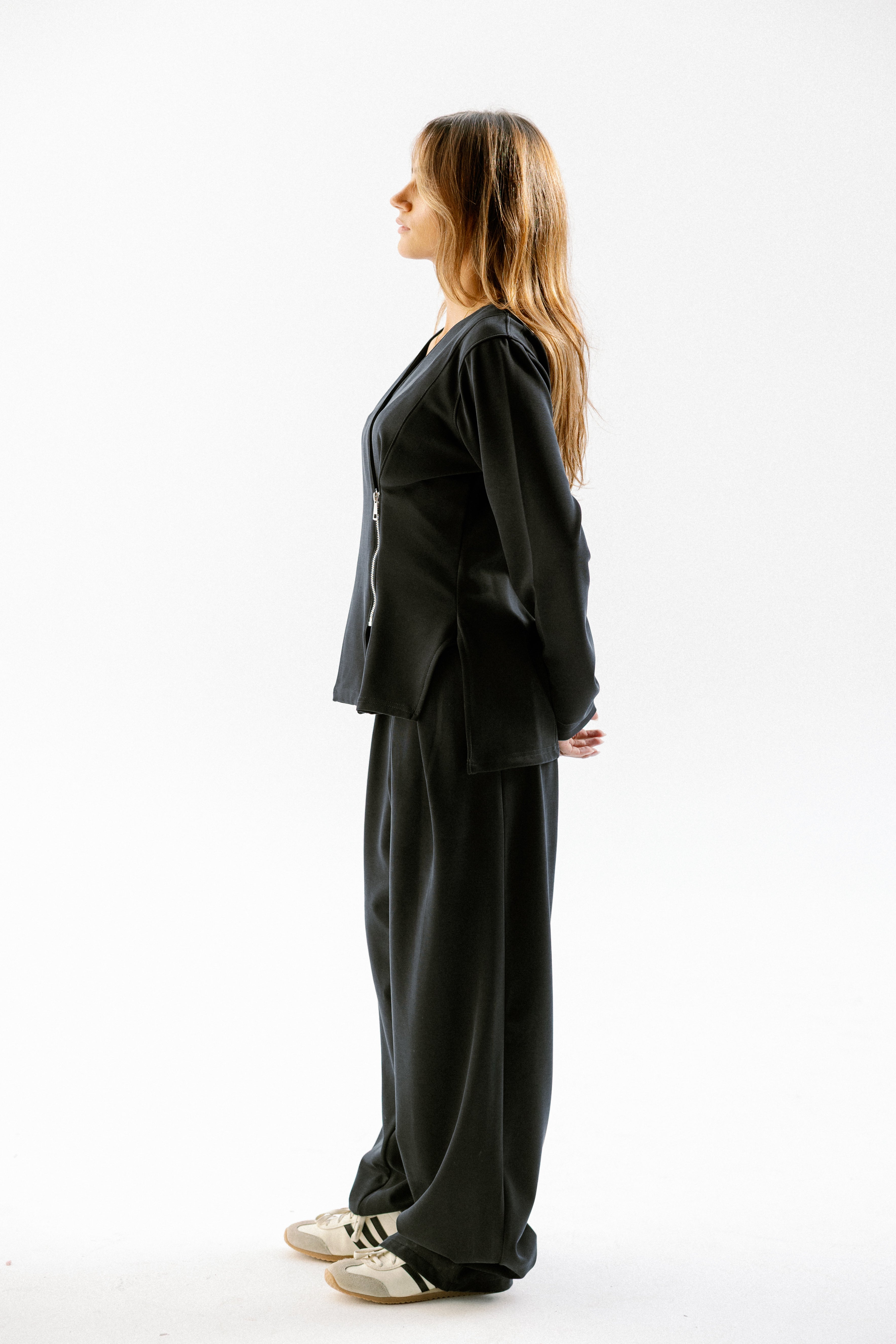 The sideline pants Black