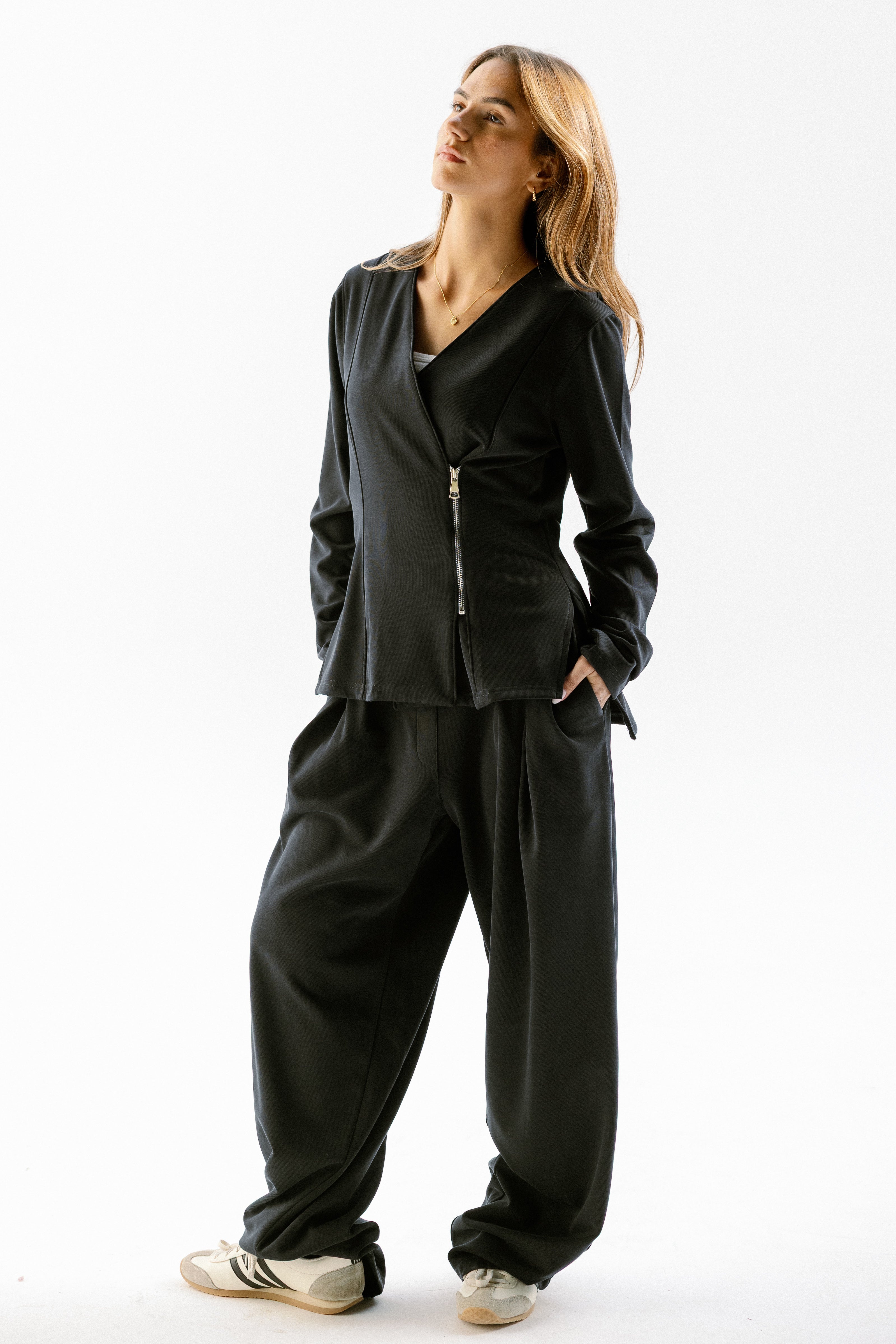 The sideline pants Black