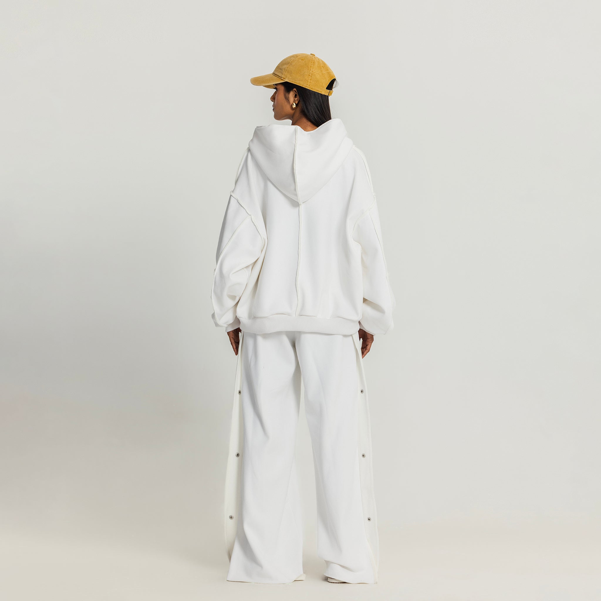 The lane change jacket White