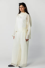 The Eclipse Drape Top off white