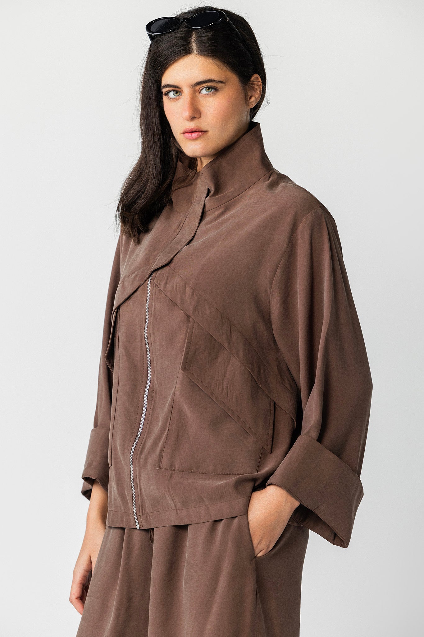 The Ash brown High-Collar Jacket