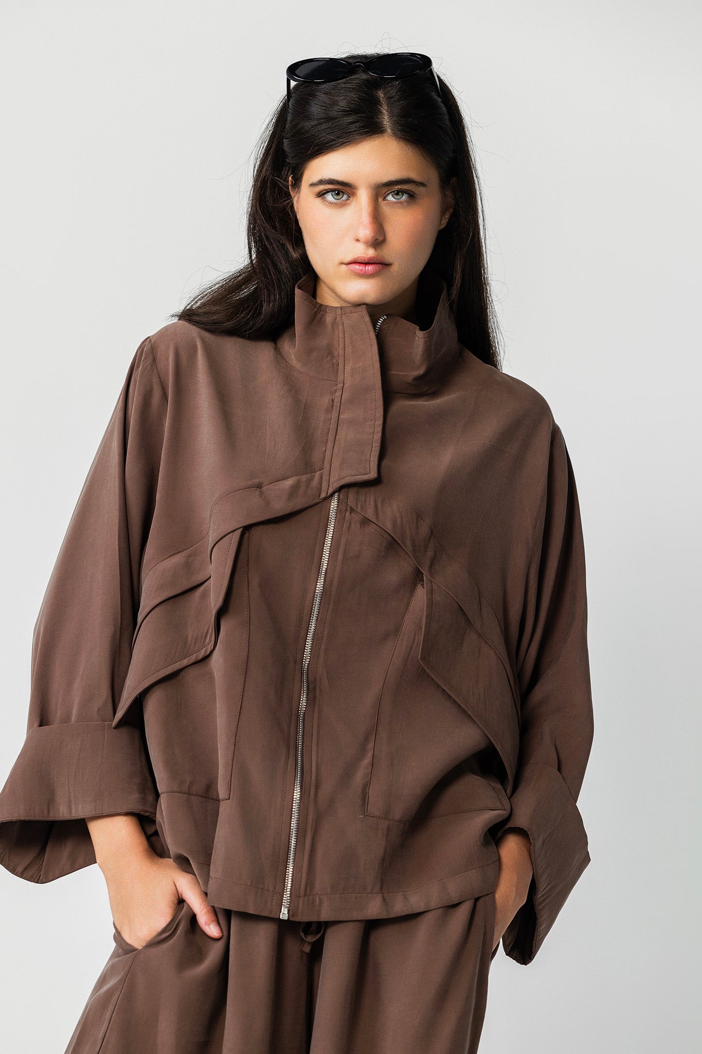 The Ash brown High-Collar Jacket