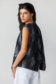 The Shadowed vest BLACK