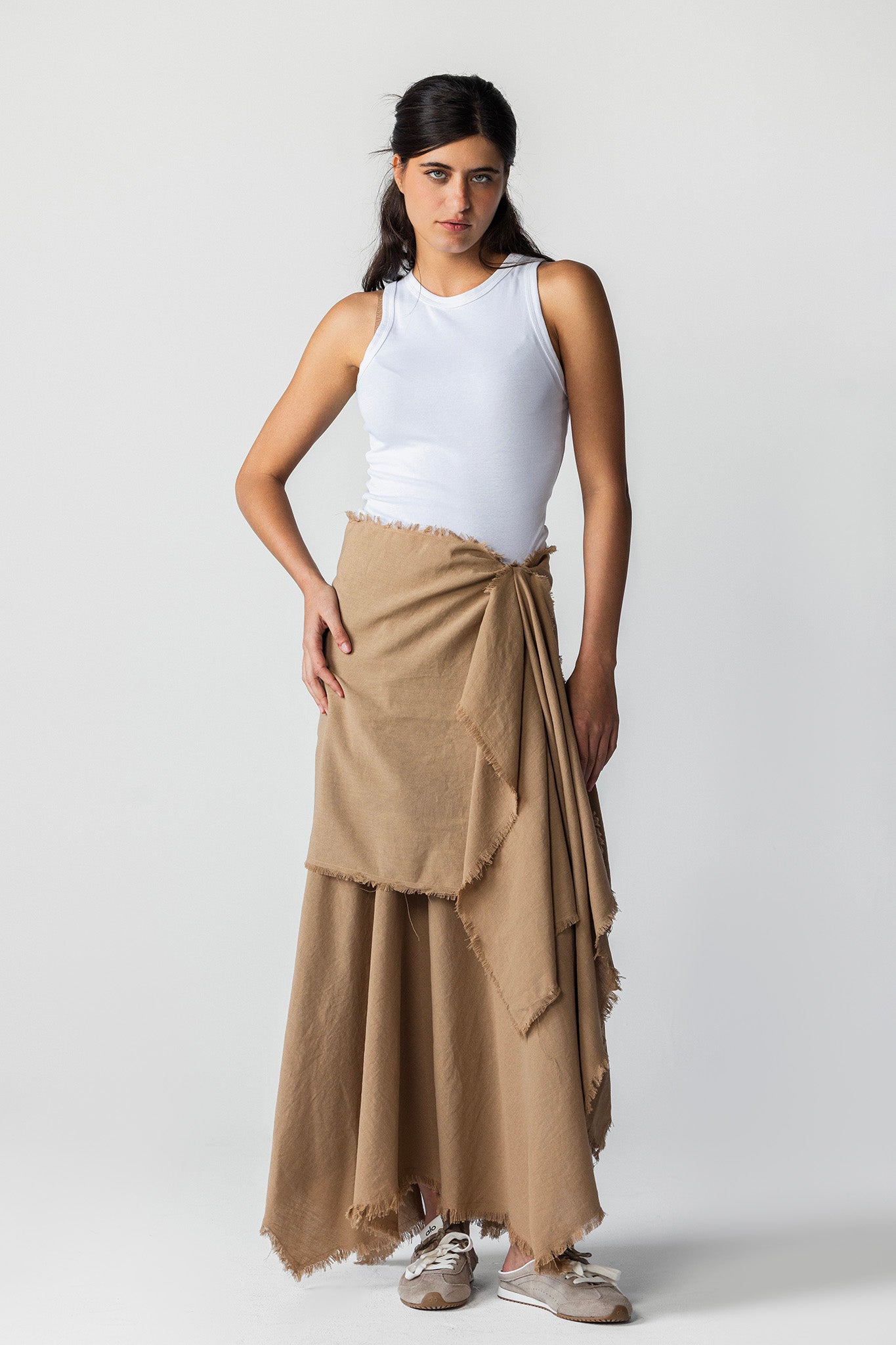 A Flowy skirt with different lengths cafe