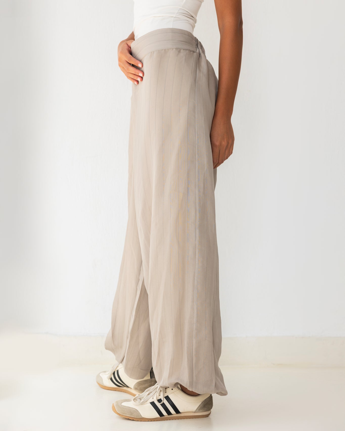 Pinstripe Balloon pants