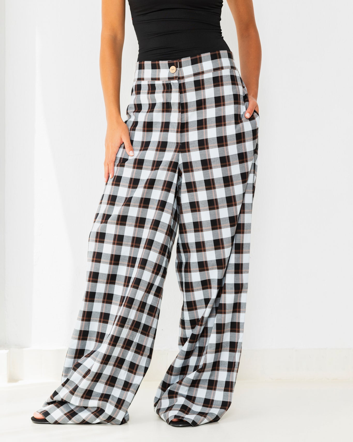 Checkered Wide-Leg Pants
