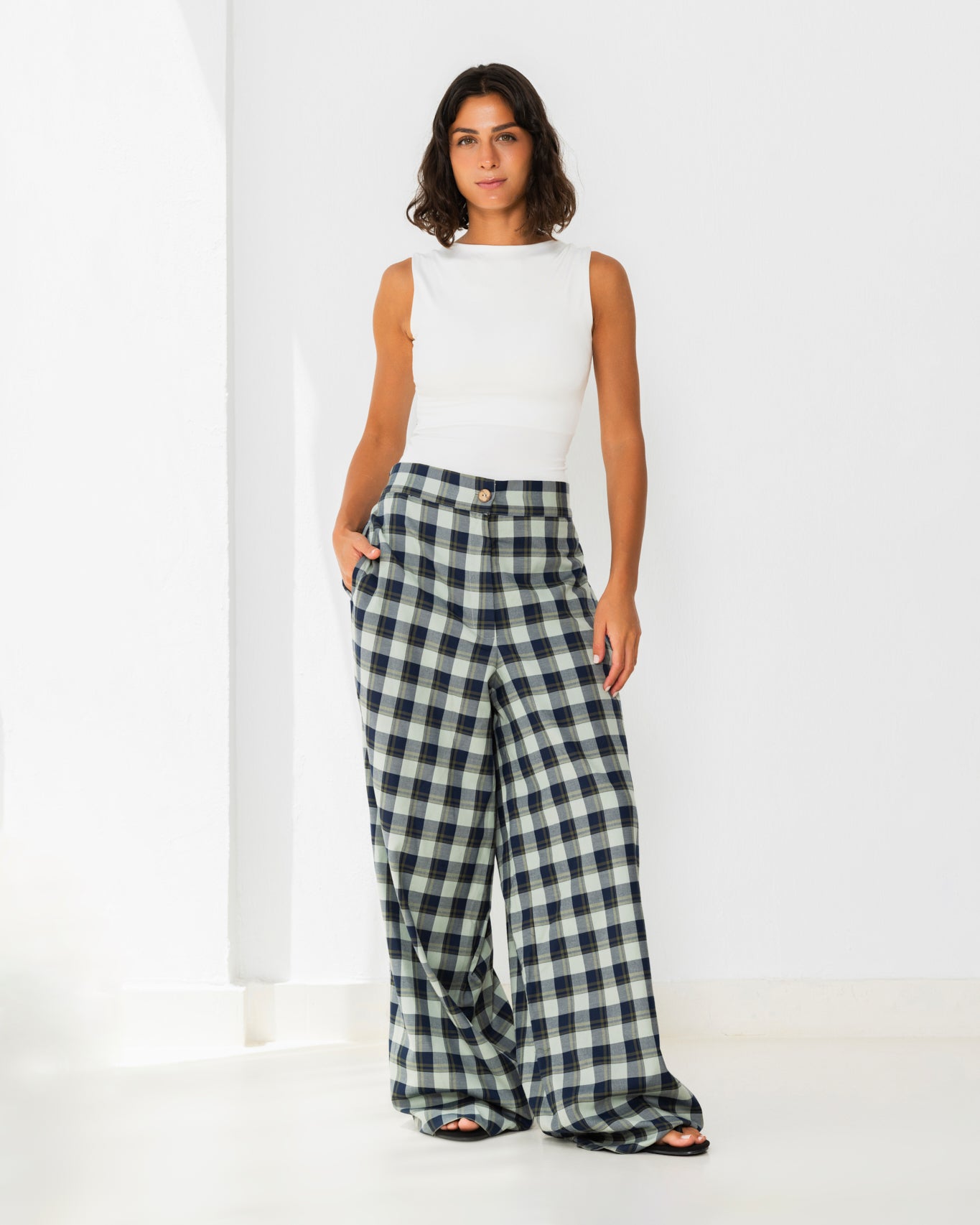 Checkered Wide-Leg pants