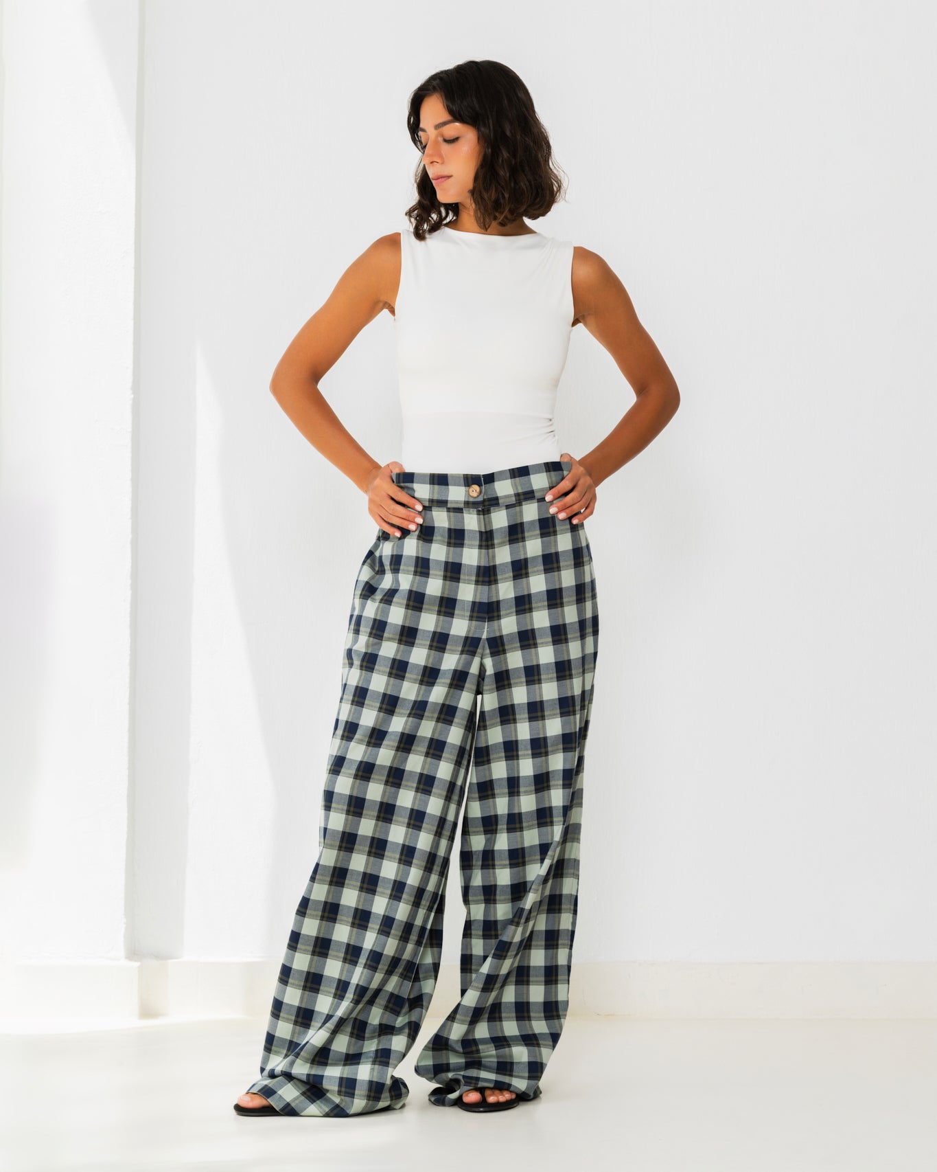 Checkered Wide-Leg pants