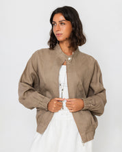 The linen bomber