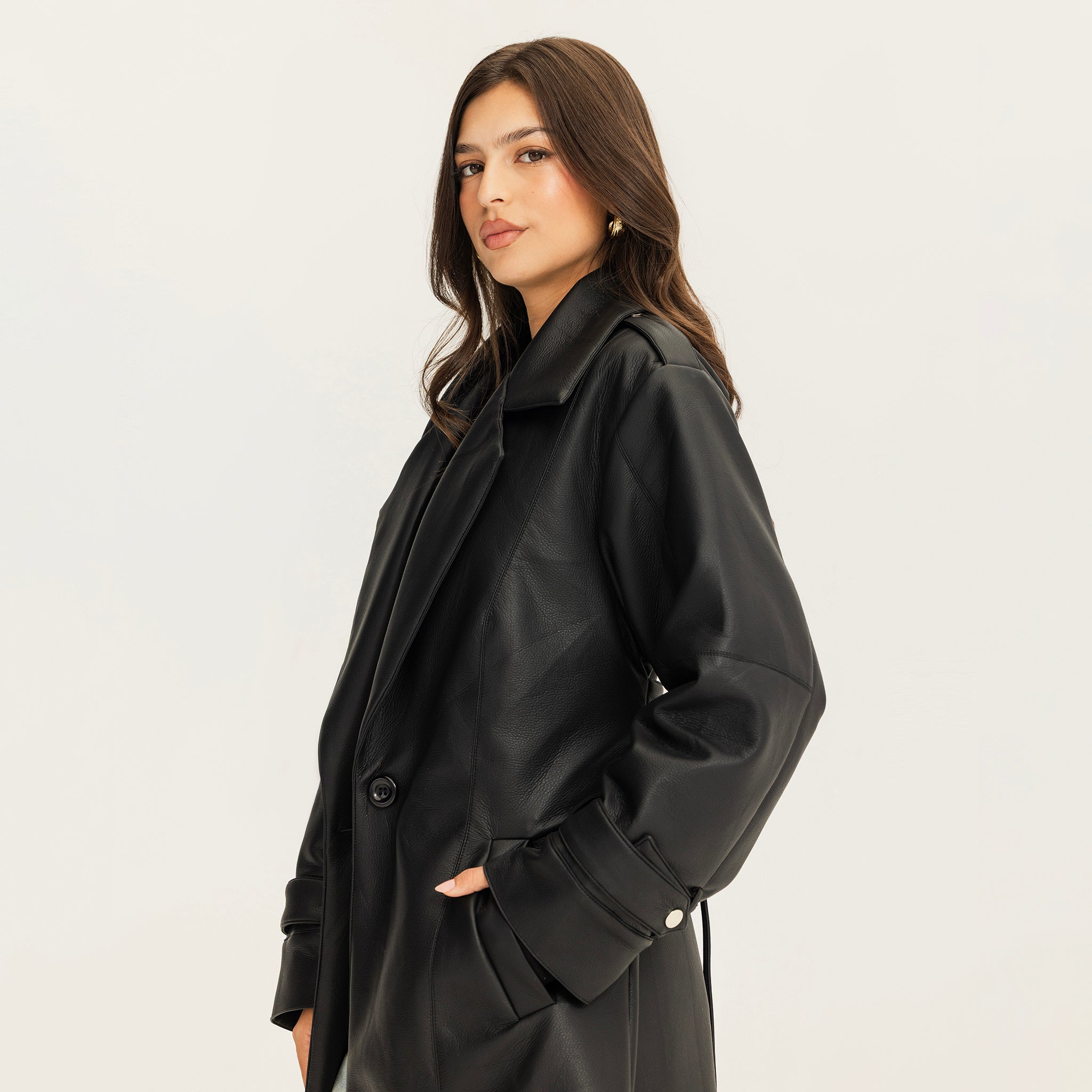 The crossroad coat black