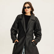 The crossroad coat black