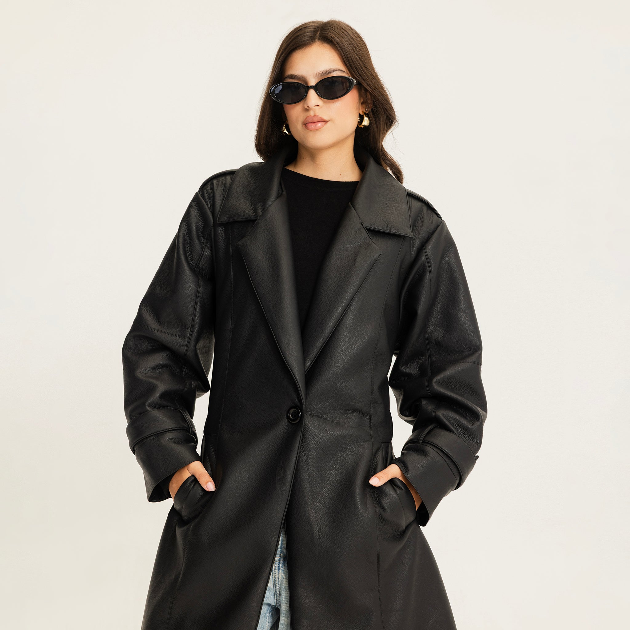 The crossroad coat black