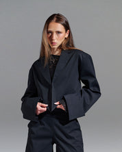 Blazer's Classic black S26-B06