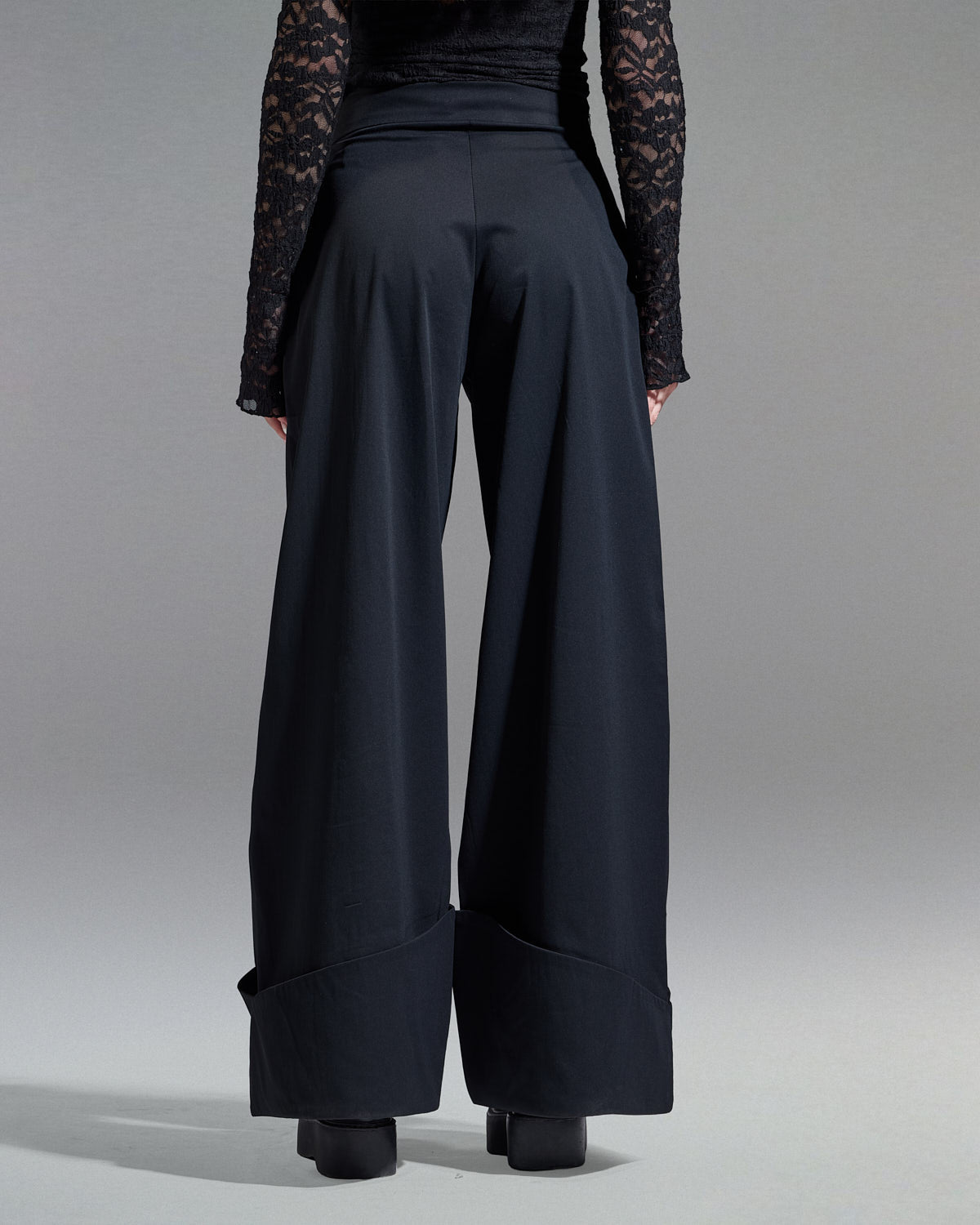 Pant's Classic black S26-P07