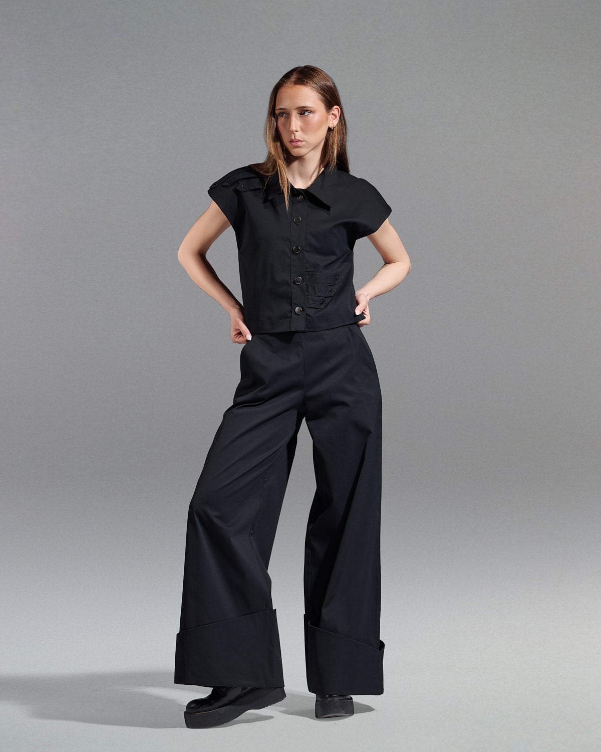 Gabardine Structured Vest  Black S26-V33