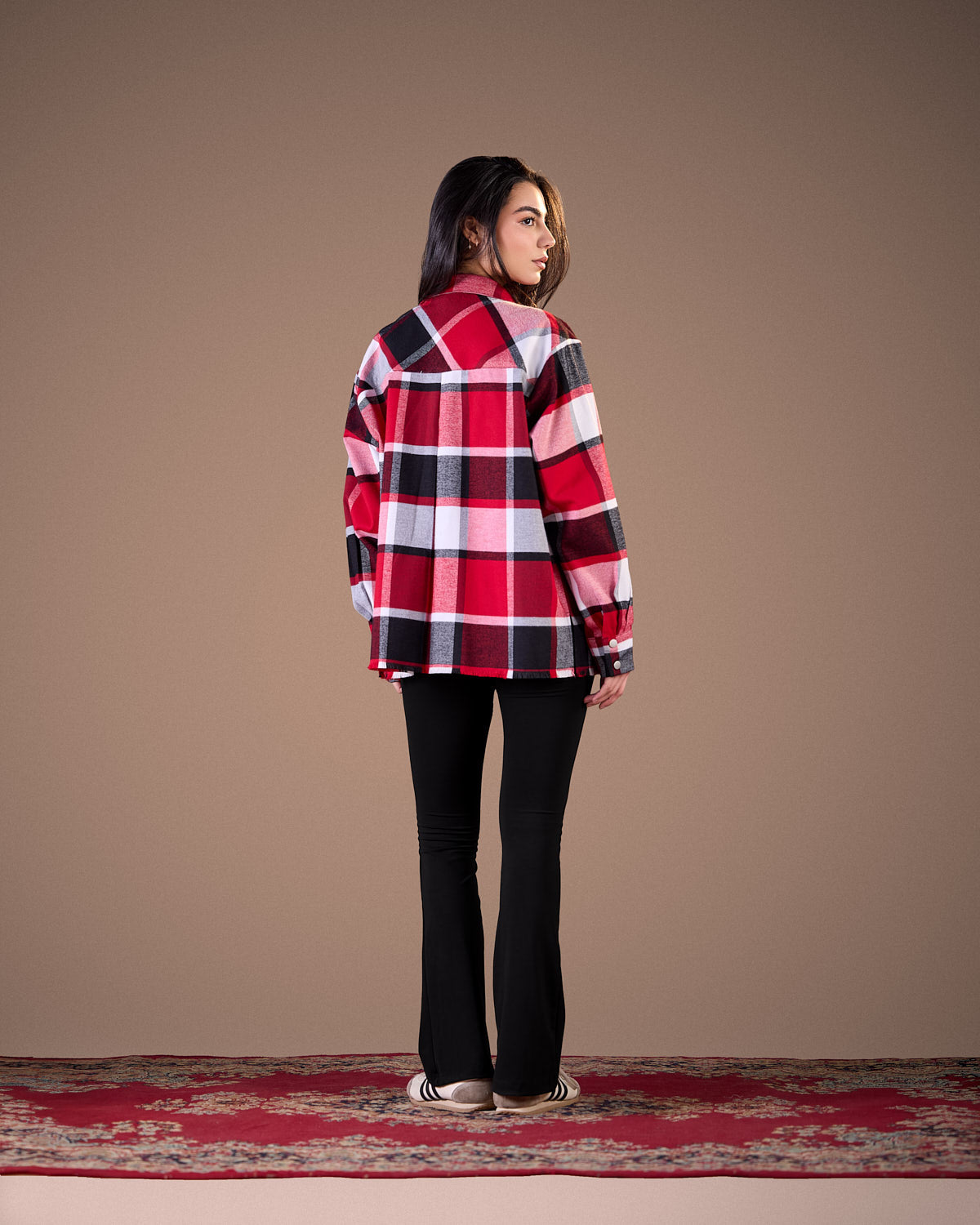 Oversized Caro shirt Black and white plaid with red W25-CH72