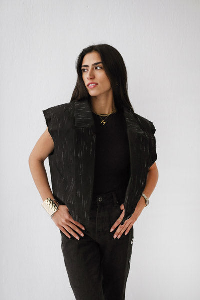 Croped linen blazer black and white