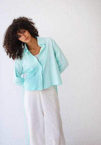 Back-Lace Detail Lycra Shirt AQUE