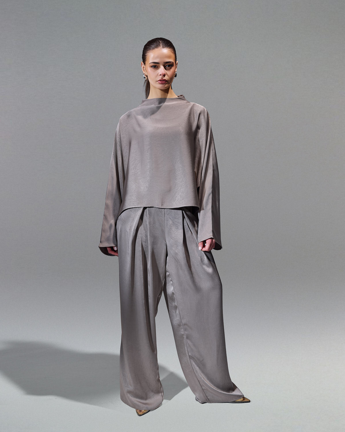 PANTS SATIN LIGHT OLIVE S26-P32