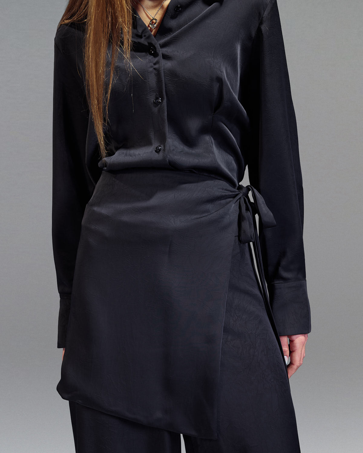 Regular satin shirt BLACK S26-CH29