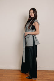 The bound vest  Grey