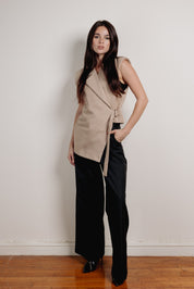 Asymmeteric Cut Blazer beige