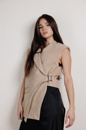 Asymmeteric Cut Blazer beige