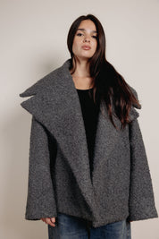 The aura jacket Dark Grey