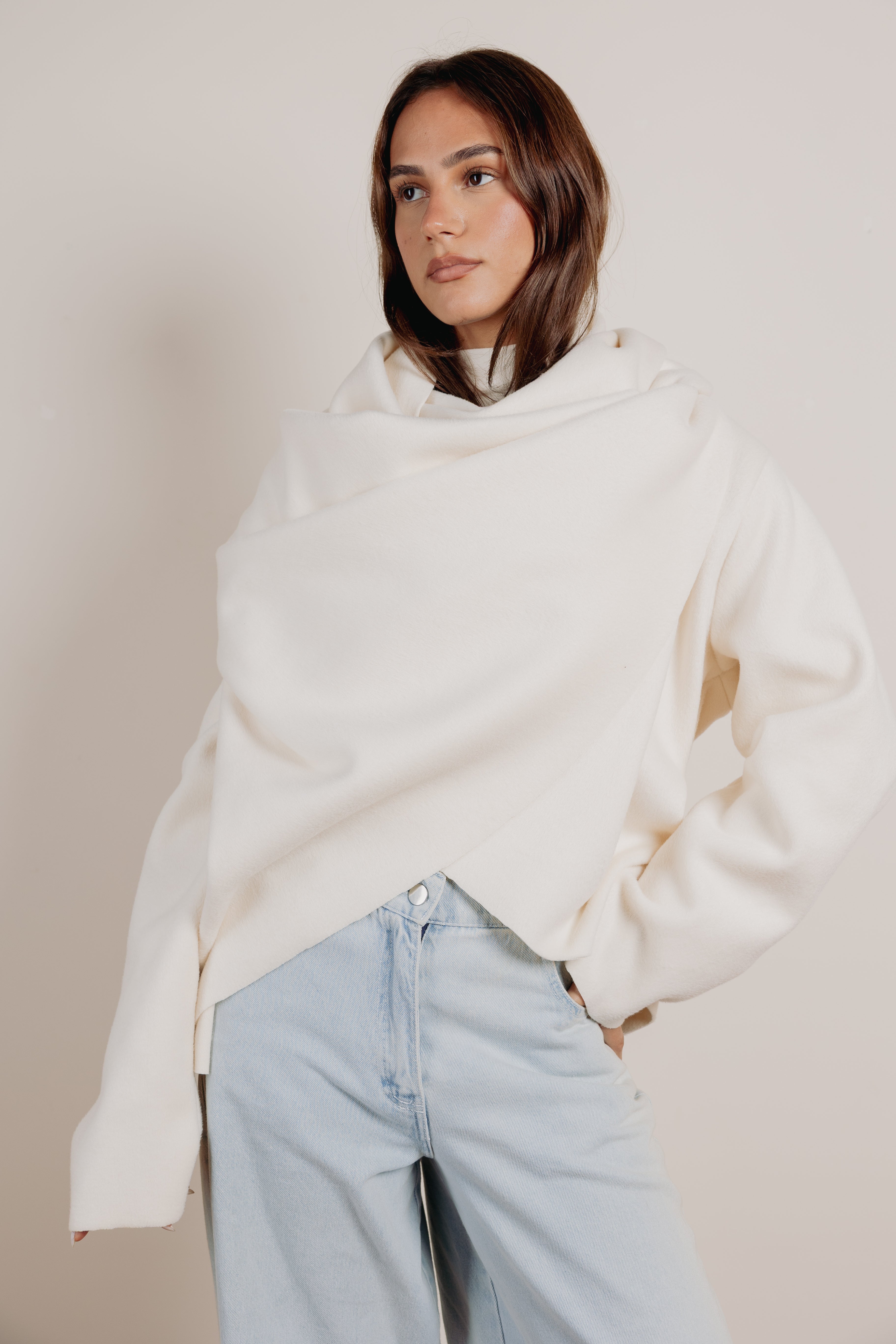 The Soft Cocoon White