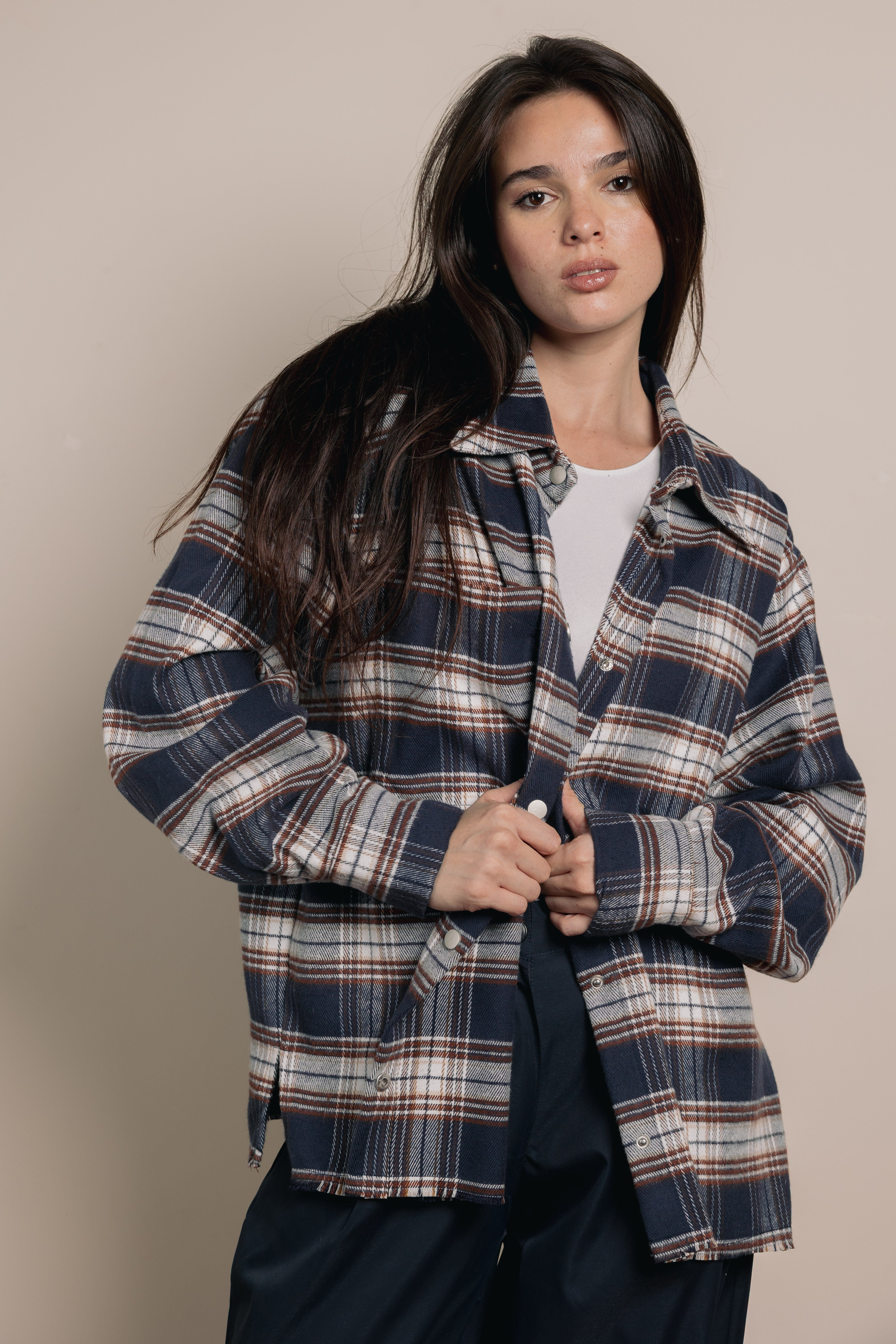 The grid line shirt Blue