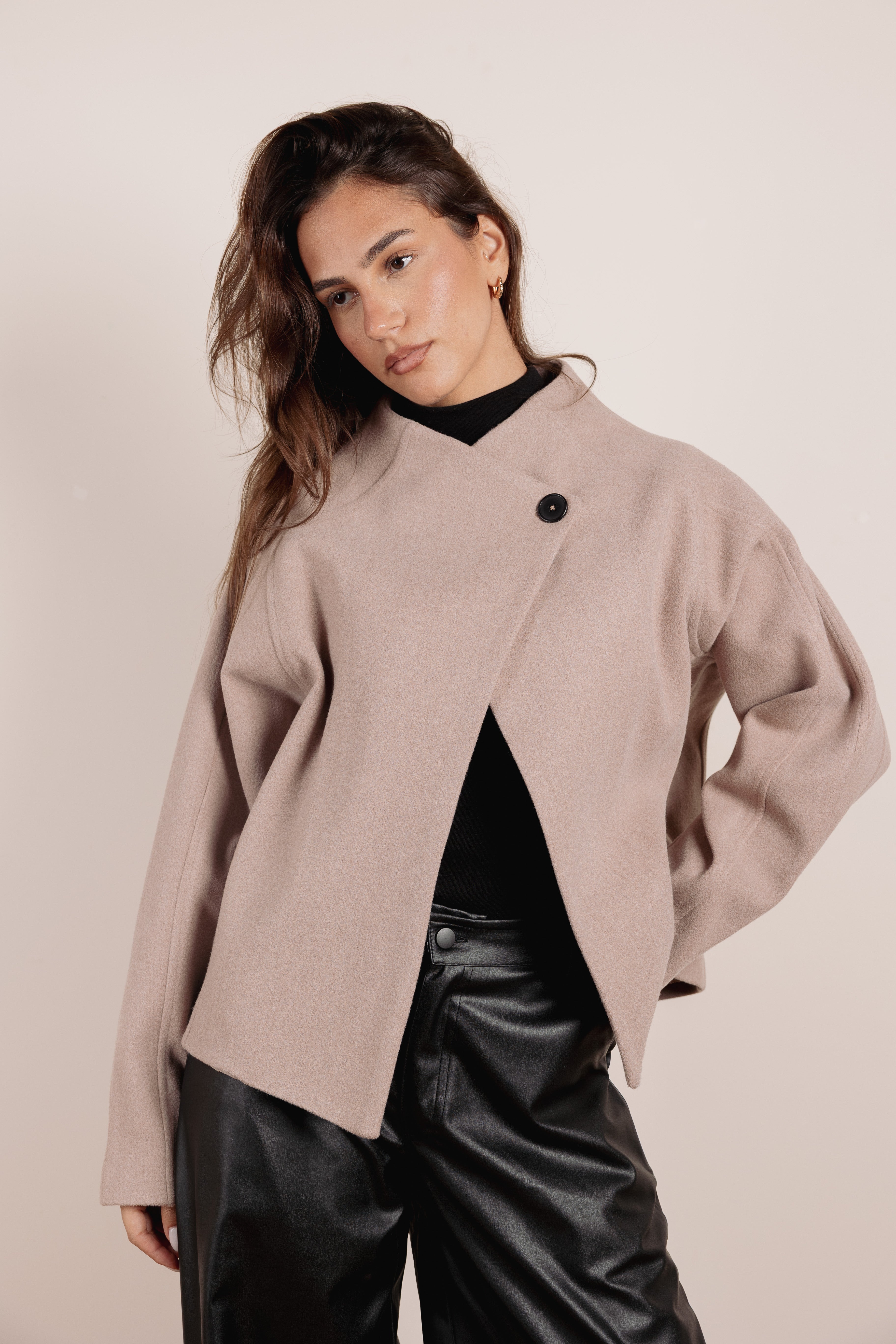 The arc jacket  Beige