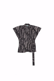 Black base with grey woven strokes S26-V22