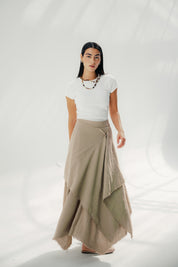 A Flowy skirt with different lengths cafe
