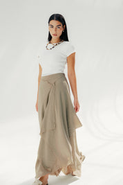 A Flowy skirt with different lengths cafe