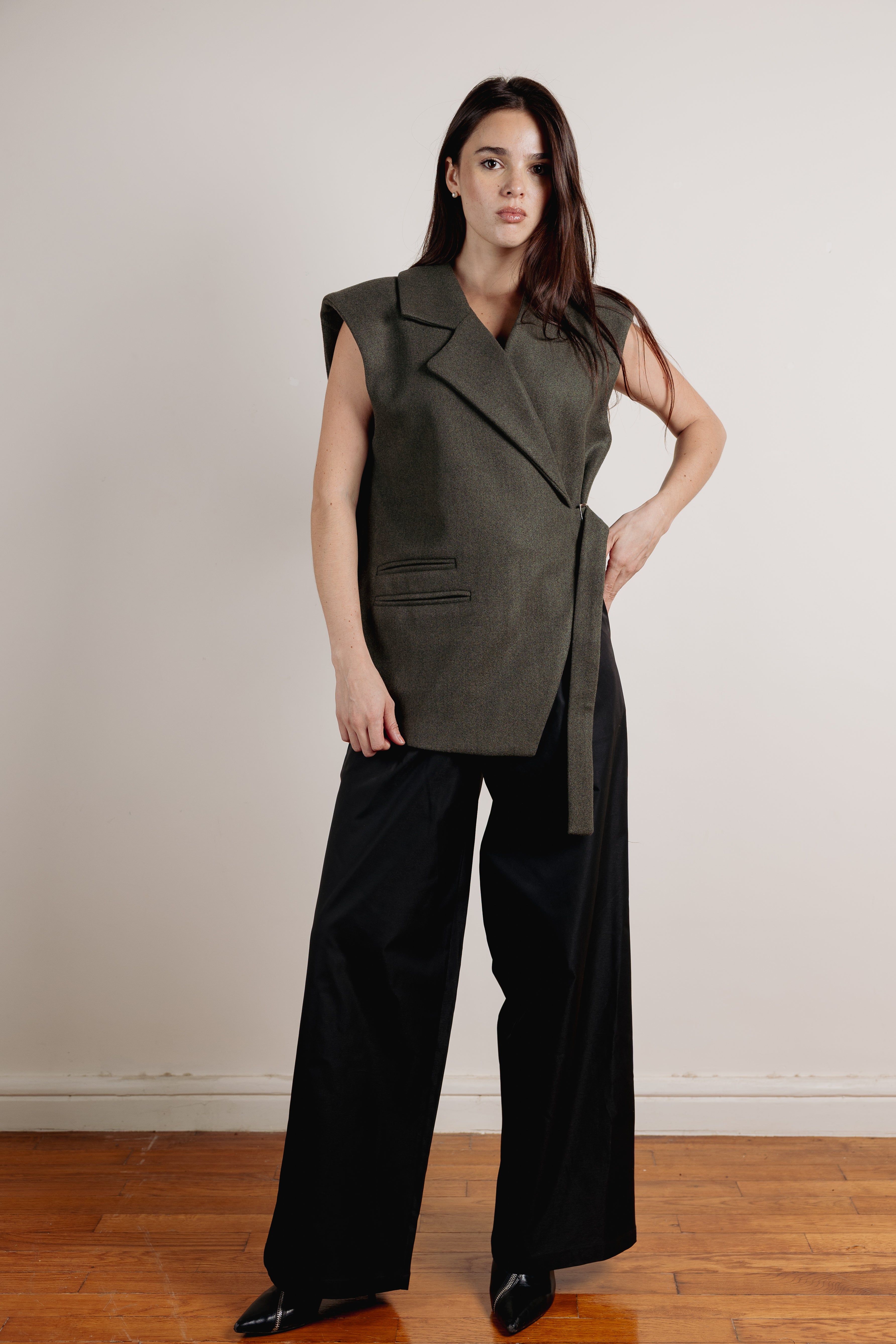 Asymmeteric Cut Blazer olive