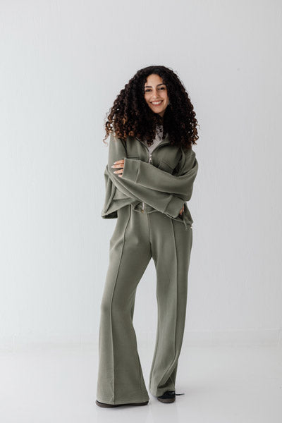 The Flow Form Pants Olive