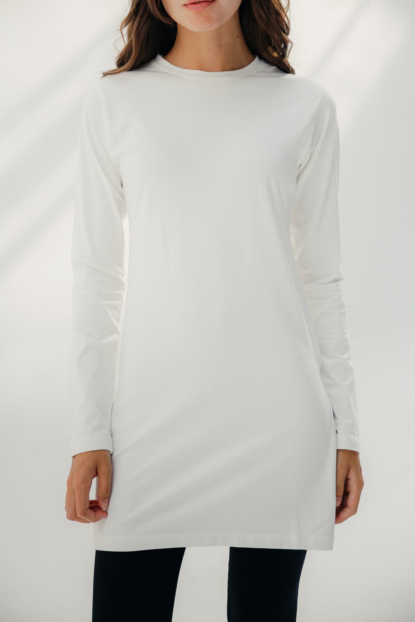 Core Extend White Shirt ( Long )