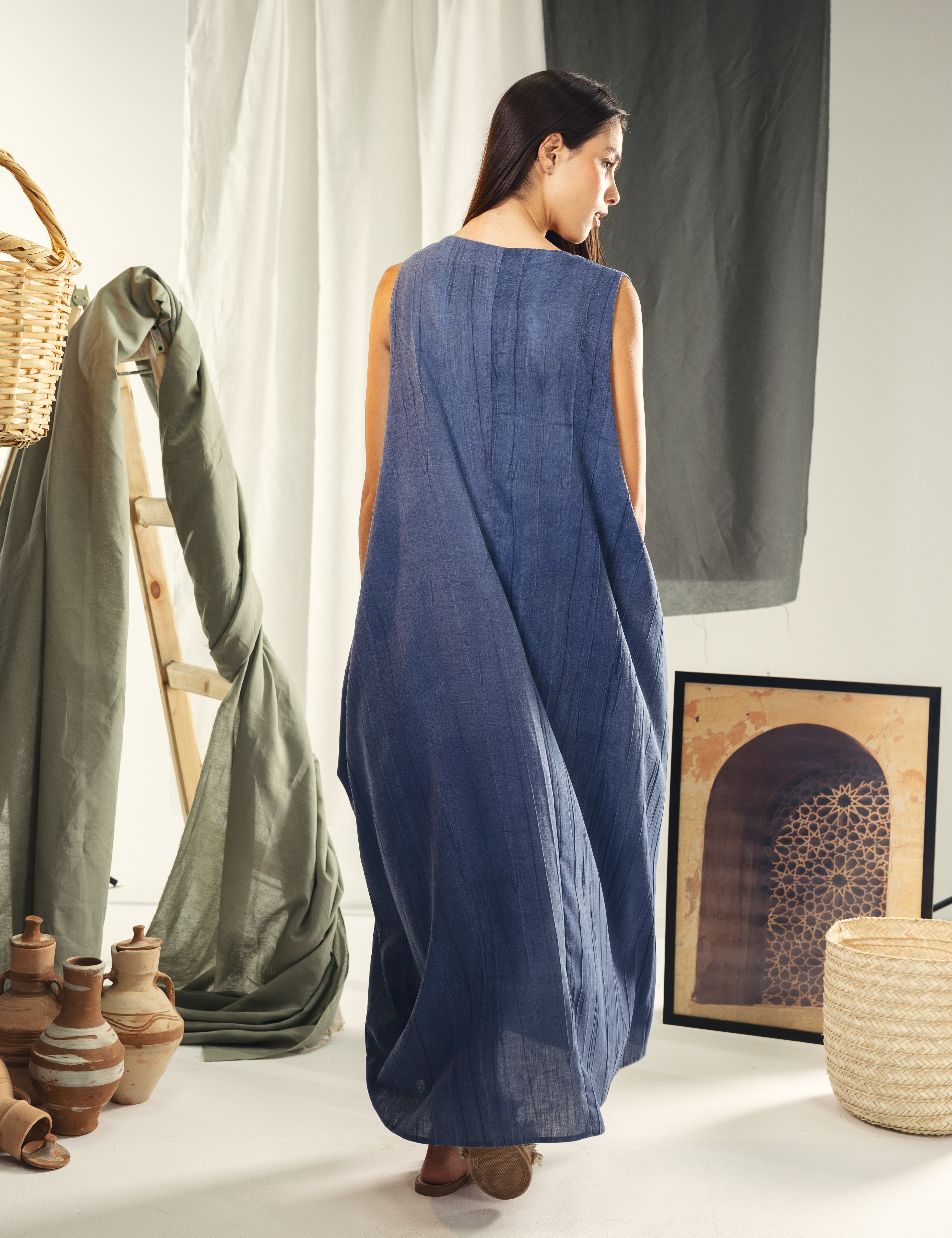 amira-152_1f4abfd1-a847-4894-a454-97ebad8bf5df.jpg