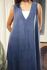 Maxi loose dress in Indigo blue