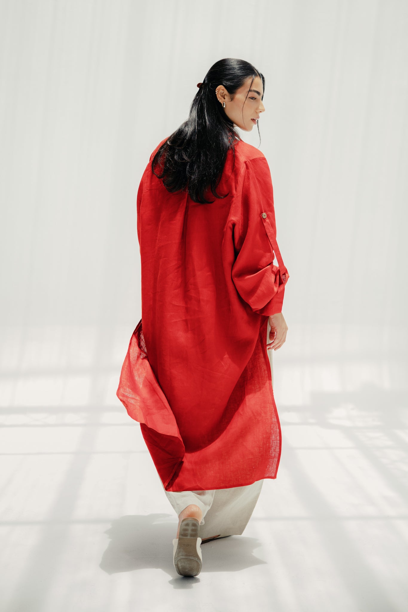 The faded light chemise Red